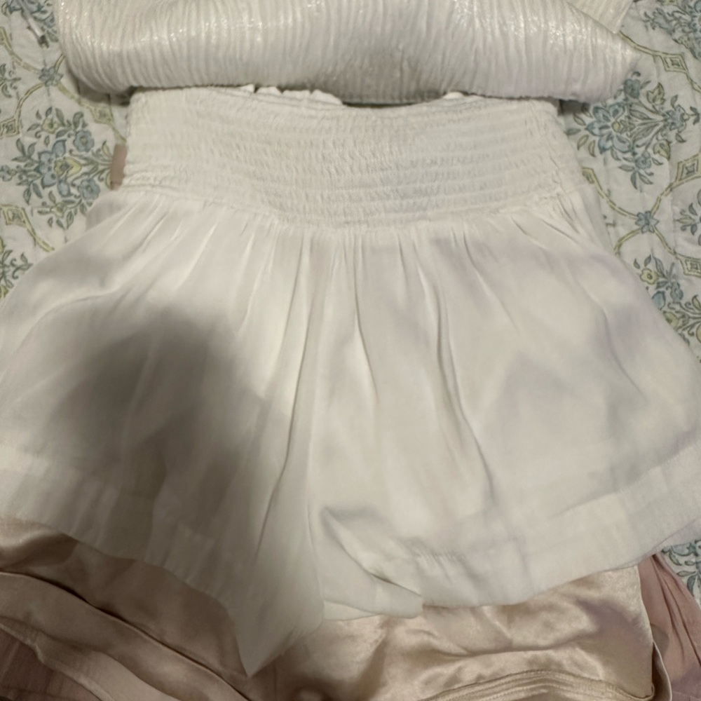 TCEC Women's White Mini Shorts